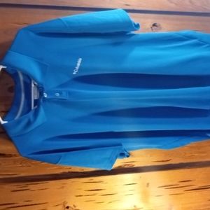 Columbia polo